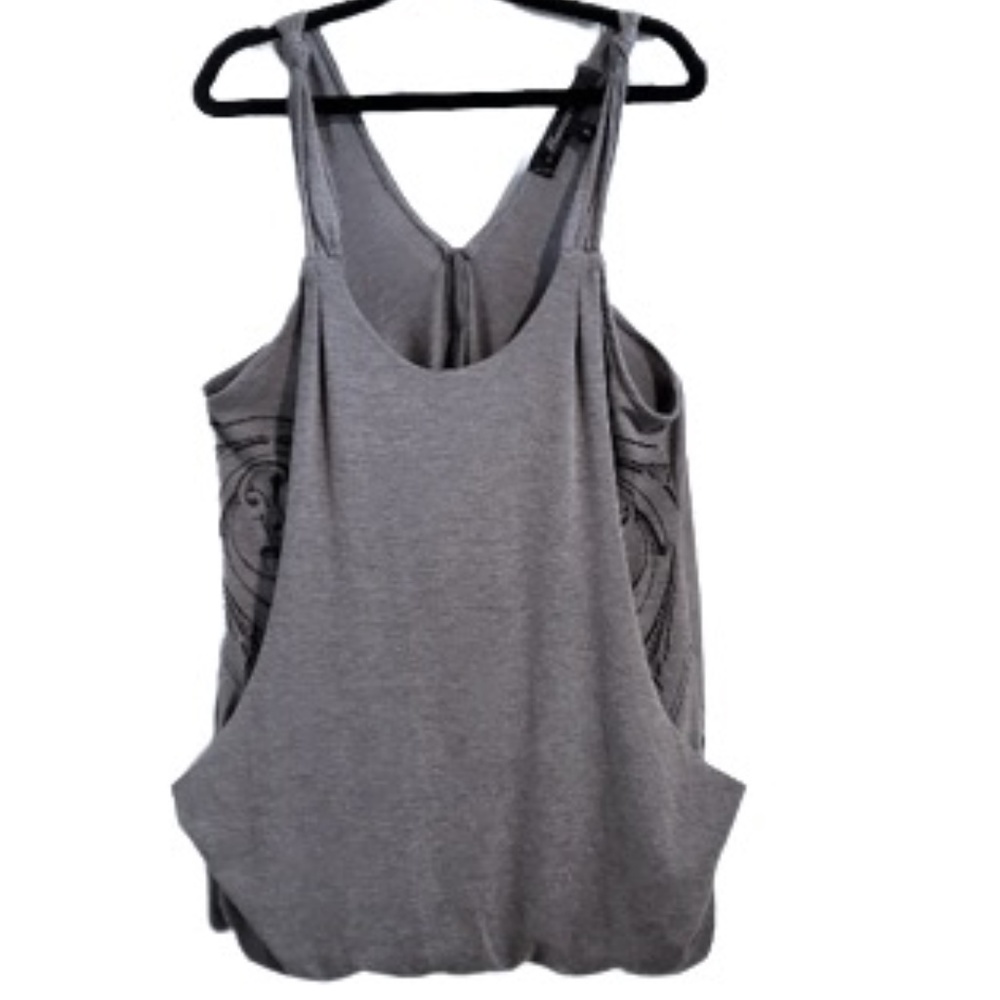 Monarchy Women's Gray  Top.  Size Small